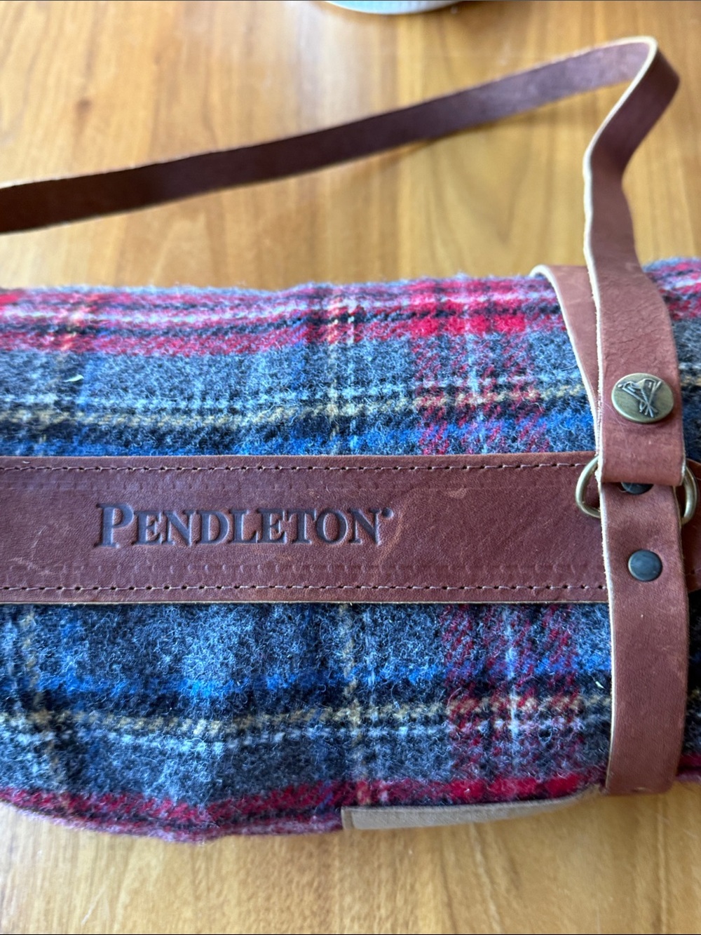 Pendleton Gray & Red Plaid Wool Throw - Picture 3 of 6